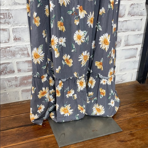 Maurices Floral Maxi Dress in Black and White - Picture 3 of 5